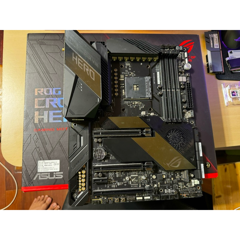 ROG Crosshair VIII Hero+ AMD R9 5900X （可拆賣）