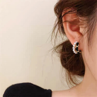 【 Romance:) 】KOREA· 奢華小香風穿帶絲絨珍珠Ｃ型耳環（東大門飾品代購）#TC01