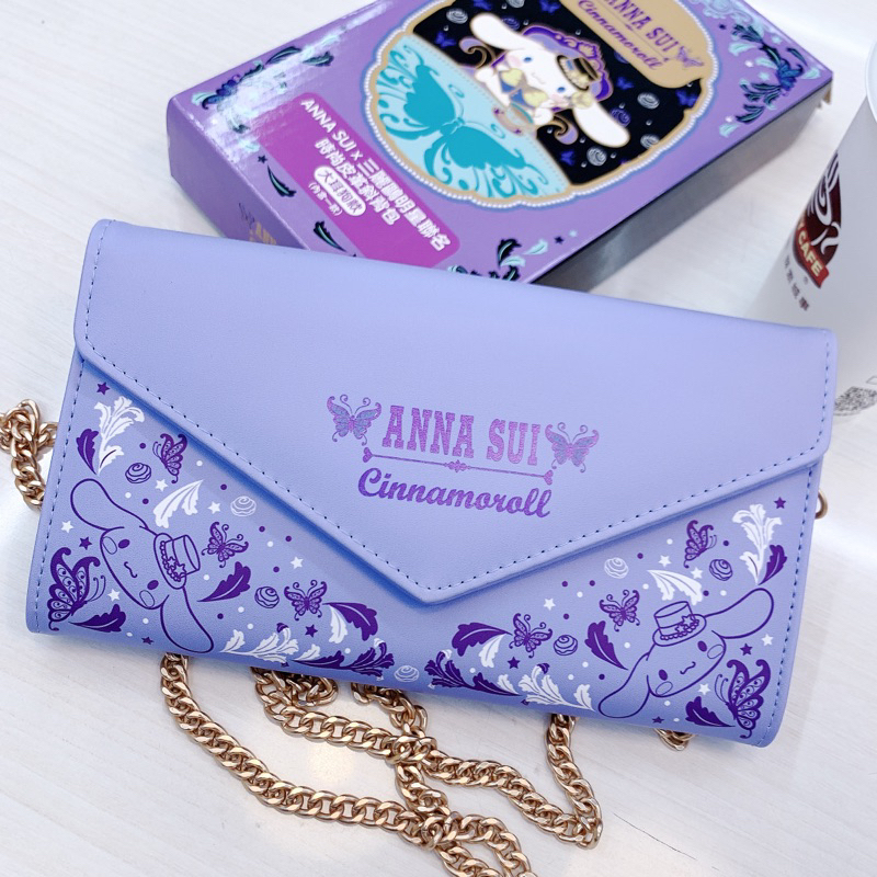 Anna Sui 聯名三麗鷗庫洛米大耳狗夢幻時尚皮革斜背包