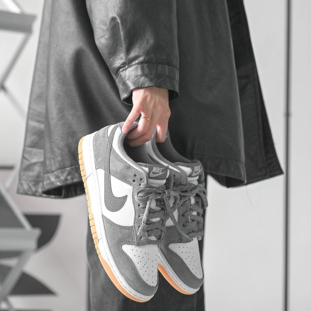 Nike Dunk Low “Smoke Grey” 煙灰 灰色 白灰 水泥灰 焦糖底 FV0389-100