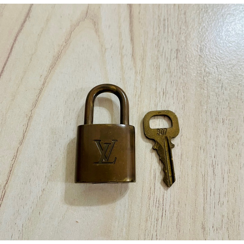 LV 鎖頭鑰匙組 正品二手 可正常使用