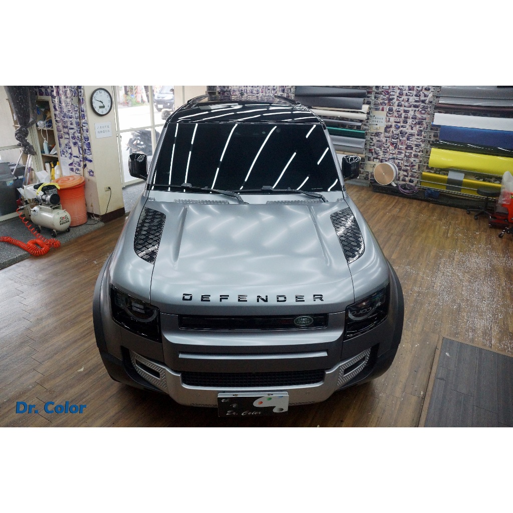 Dr. Color 玩色專業汽車包膜 Land Rover Defender 110 全車細紋自體修復消光透明犀牛皮(3