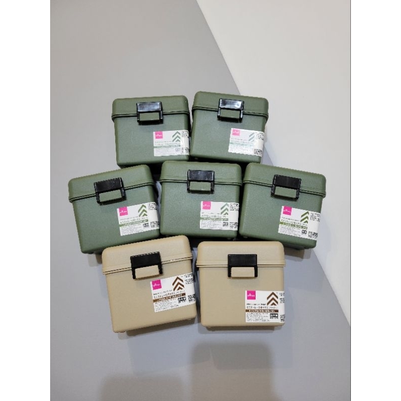 【貝比尼尼】❤️大創代購 現貨卡匣收納盒 迷你收納盒 手提收納盒  gaole 寶可夢卡夾盒 綠色 米色