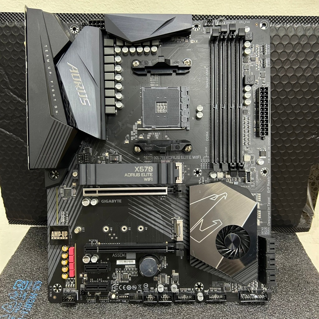 X570 aorus shop elite wifi