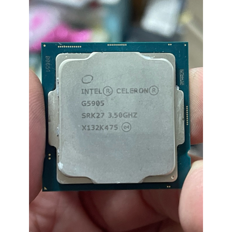 賣10代1200腳位G5905的CPU（G5900、G6400參考）