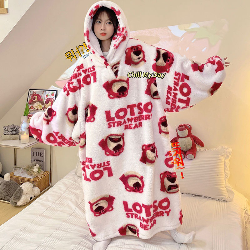 🇹🇼賣家-可穿到100kg 特價賣場 男女可穿 寬大保暖睡裙 交換禮物 珊瑚絨 可外穿家居服 卡通睡裙 草莓熊 庫洛米