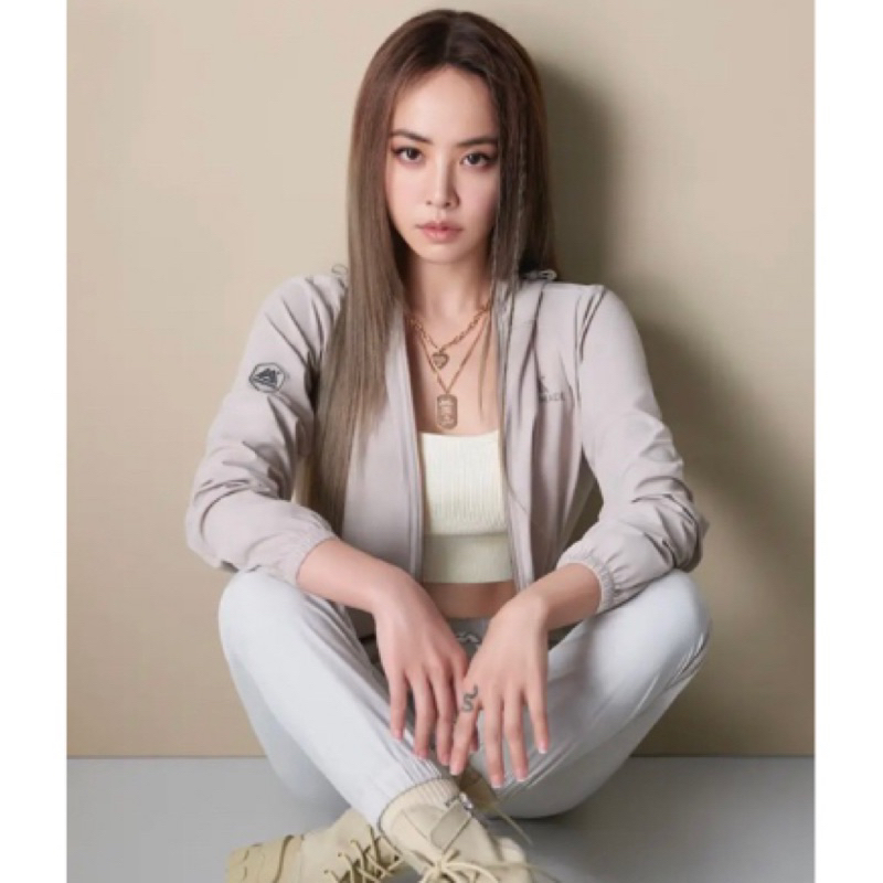 MAJORMADE 防曬抗UV外套 蔡依林 豆沙色 玫瑰金