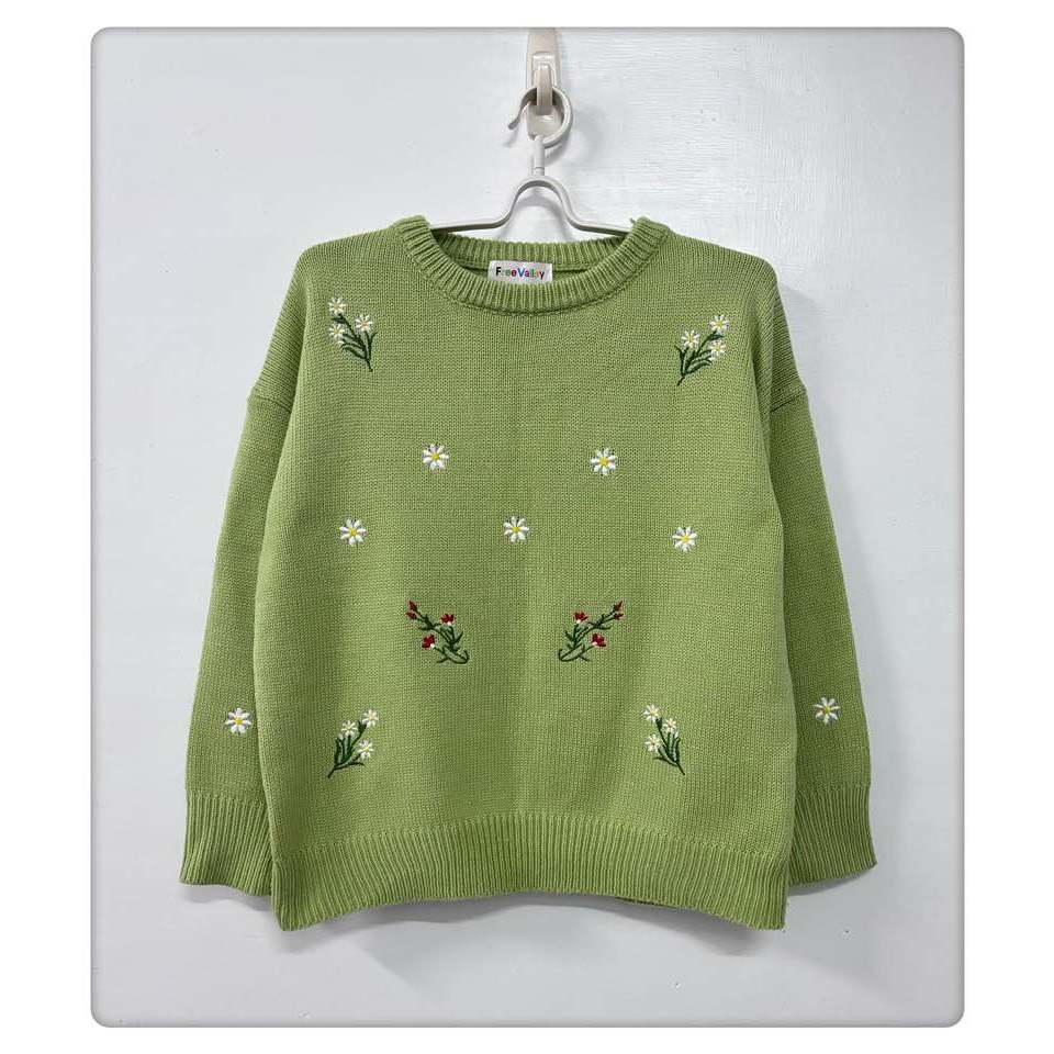 清新甜美氣質 小雛菊花朵刺繡綠色針織毛衣