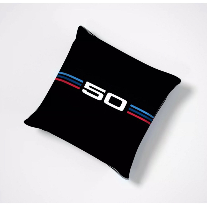 (現貨）BMW M performance 50週年 摺疊抱枕 車用棉被 涼被 折疊棉被