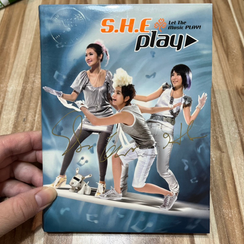 喃喃字旅二手書 宣傳片、簽名《S.H.E-play CD+DVD》2007華研唱片