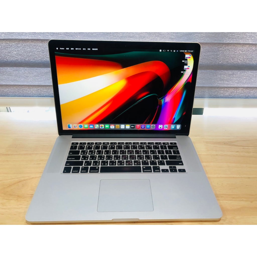 台中 2014年 MacBook Pro 15吋 i7(2.2) 16G 256G 電池維修 941次