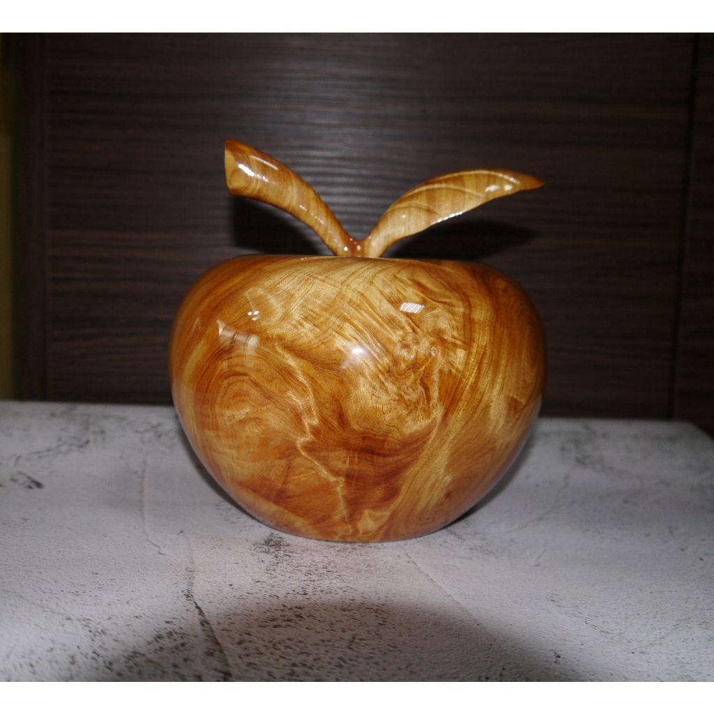 1號 台灣 檸檬味 黃檜蘋果 ~(非檜木盒、龍柏、牛樟、樟木、肖楠、紅檜、崖柏) / 材穩、味道清香/蘋安