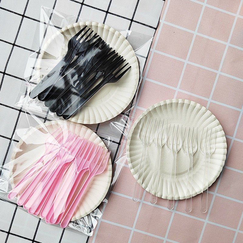 廚房大師-份蛋糕餐具組 紙盤 蠟燭 蛋糕刀 蛋糕盤 叉勺 免洗餐具 生日蛋糕盤 生日蠟燭 蛋糕盤組 蛋糕餐具