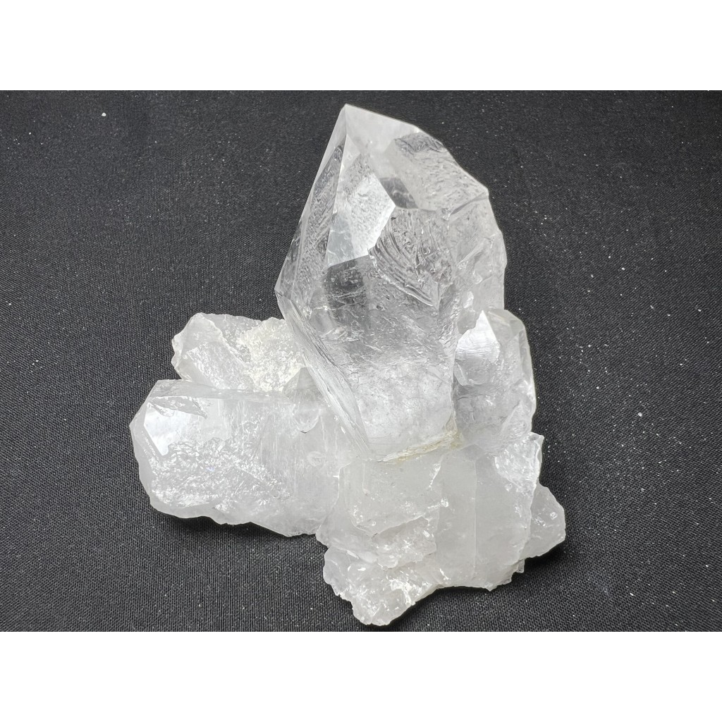 巴西 天然水晶 白水晶簇 晶簇 資料庫水晶 晶中晶 白水晶 原礦 No.95