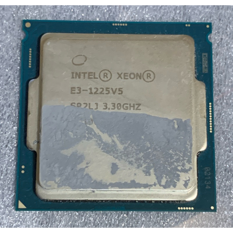 Intel Xeon E3-1225V5 3.3G /8M 4C4T 四核 1151處理器 有內顯 等級i5-6600