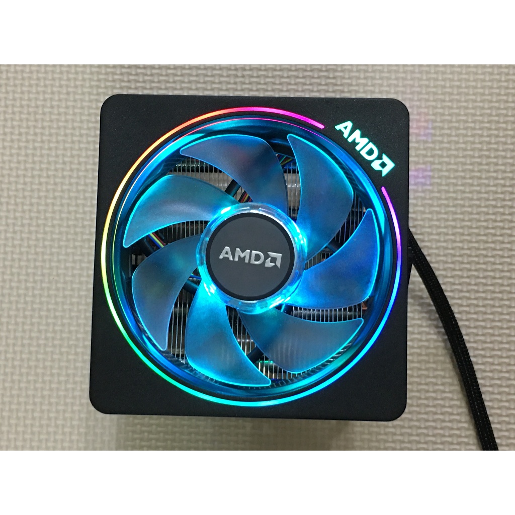 [故障品] AMD Ryzen 7 2700X RGB 散熱風扇 Wraith Prism