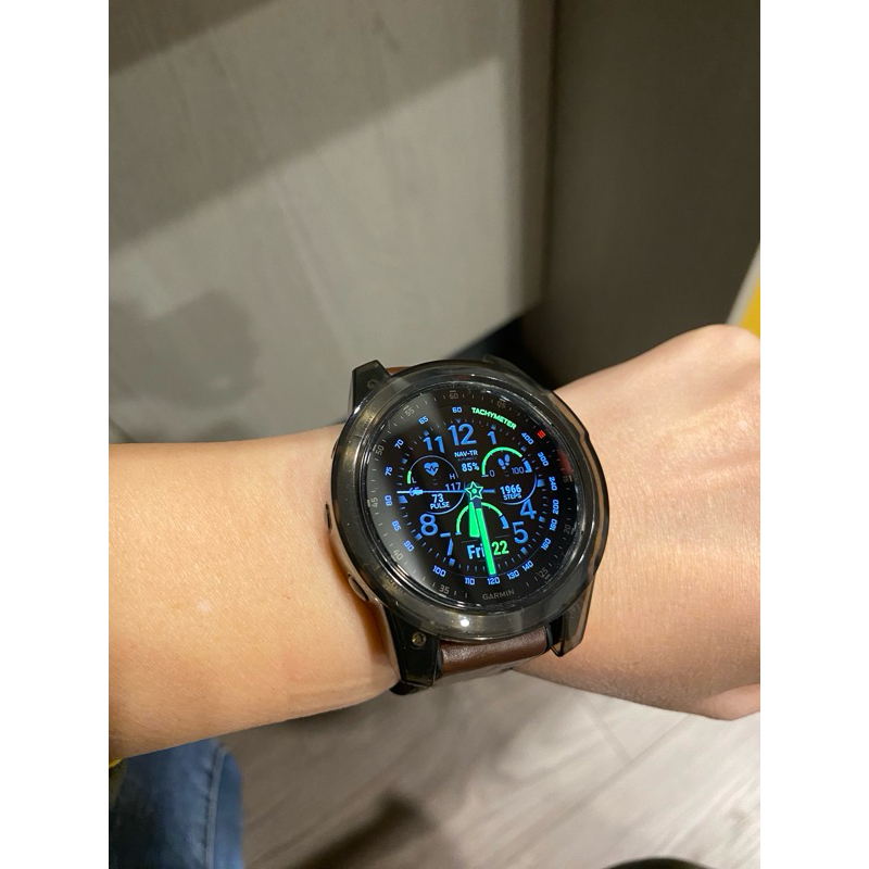 （非Pro)GARMIN EPIX 全方位GPS 腕錶，配件齊，9.8成新，不議價，2023/3月購買