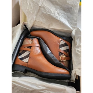 英國Burberry棕色經典格紋短靴37.5碼全新現貨