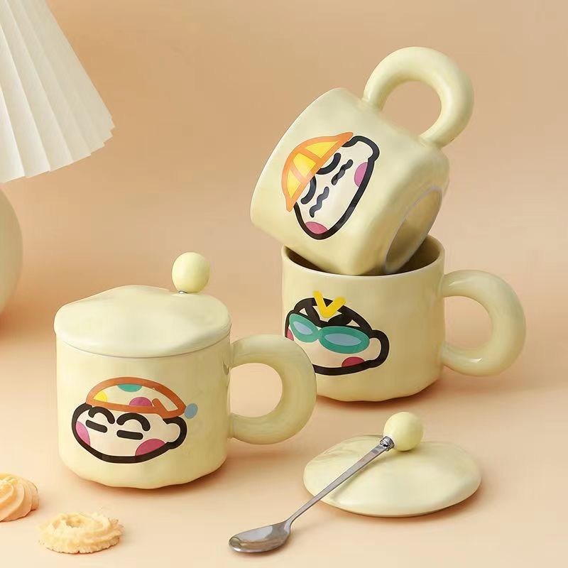 【限時折扣】馬克杯 蠟筆小新 卡通 簡約 創意 可愛 小新 咖啡杯 水杯 陶瓷咖啡杯 兒童 牛奶 早餐杯 麥片杯 禮物
