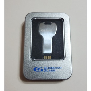 全新 GUARDIAN 鑰匙造型 不鏽鋼 隨身碟 8GB 包裝：鐵盒