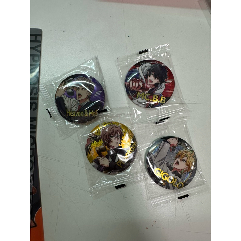 （全新未拆）催眠麥克風 催麥 山田一郎 天國獄 夢野幻太郎 一二三 徽章 動畫徽章 第二季動畫