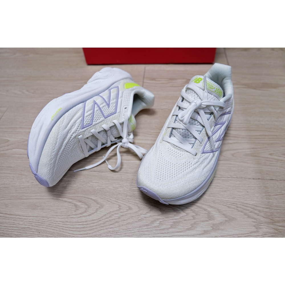二手免運🇺🇸公司貨【NEW BALANCE】✨Fresh Foam X 1080v13慢跑鞋❤女鞋US6號❤海鹽&amp;灰紫色