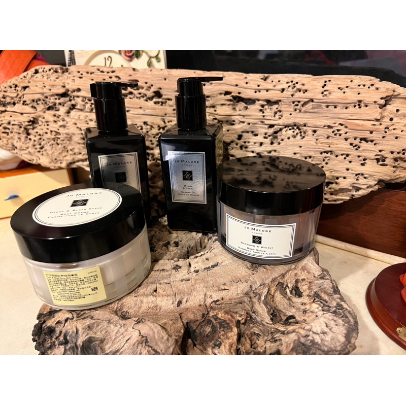 《凱莉商號💕百貨公司》 JO MALONE 黑瓶 沒藥與零陵香 淋浴油 250ml正櫃沐浴油