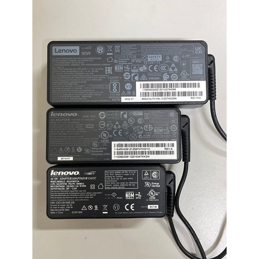 含稅 Lenovo 聯想 45w 65w 90w 方頭帶針 原廠變壓器 庫存良品 AC 筆電電壓器 充電線 充電器