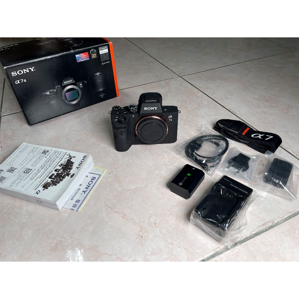 SONY A7III A73 A7M3 二手 公司貨 全幅機 單眼相機攝影機 原廠電池NP-FZ100 全機包膜機身貼膜