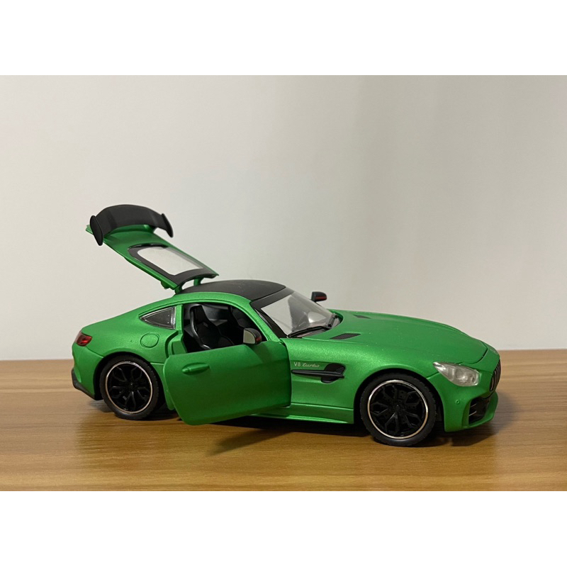 【二手】仿真1:24奔馳 (Benz) AMG GTR (綠魔)