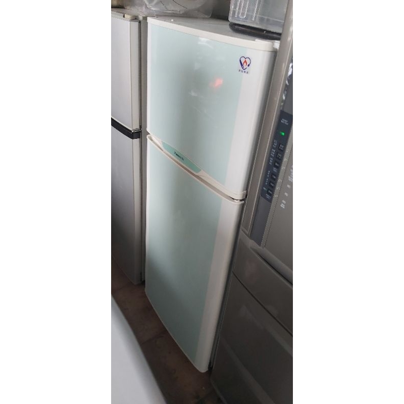 二手中古國際250公升雙門冰箱，型號NR-B35RD，寬60高148cm，保固3個月，請詢問大戶藥師