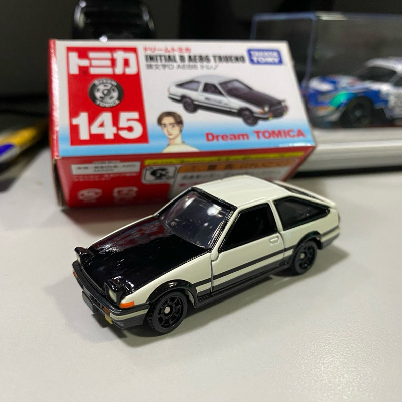 Dream Tomica No.145 頭文字D Toyota AE86 TRUENO 藤原拓海 黑蓋版