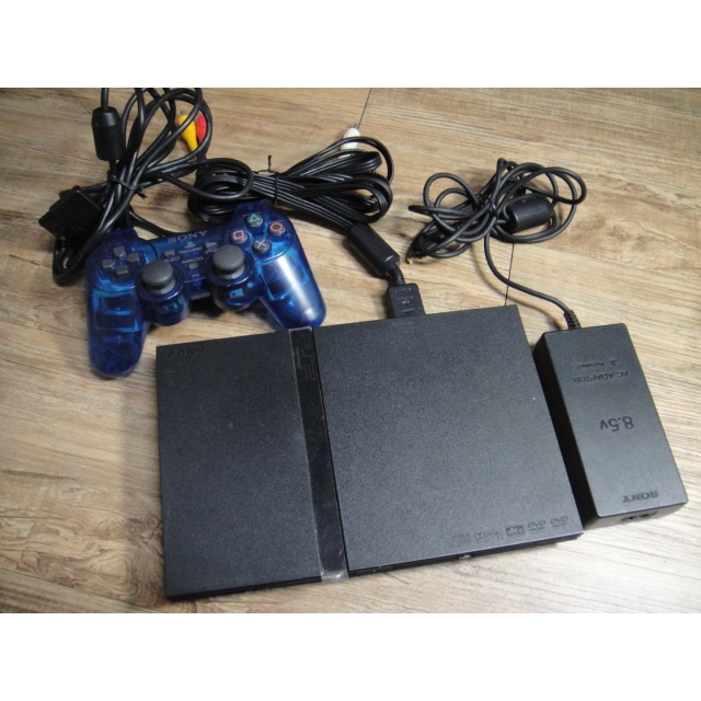 SONY PS2 SCPH-77007 薄型遊戲主機+原廠手把+原廠AV線,合售無拆賣,2402
