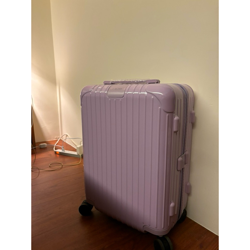 絕美小紫💜全實拍  預訂 二手 無瑕 R牌 Ess Cabin 21寸新品紫色聚碳酸酯材質 行李箱登機箱