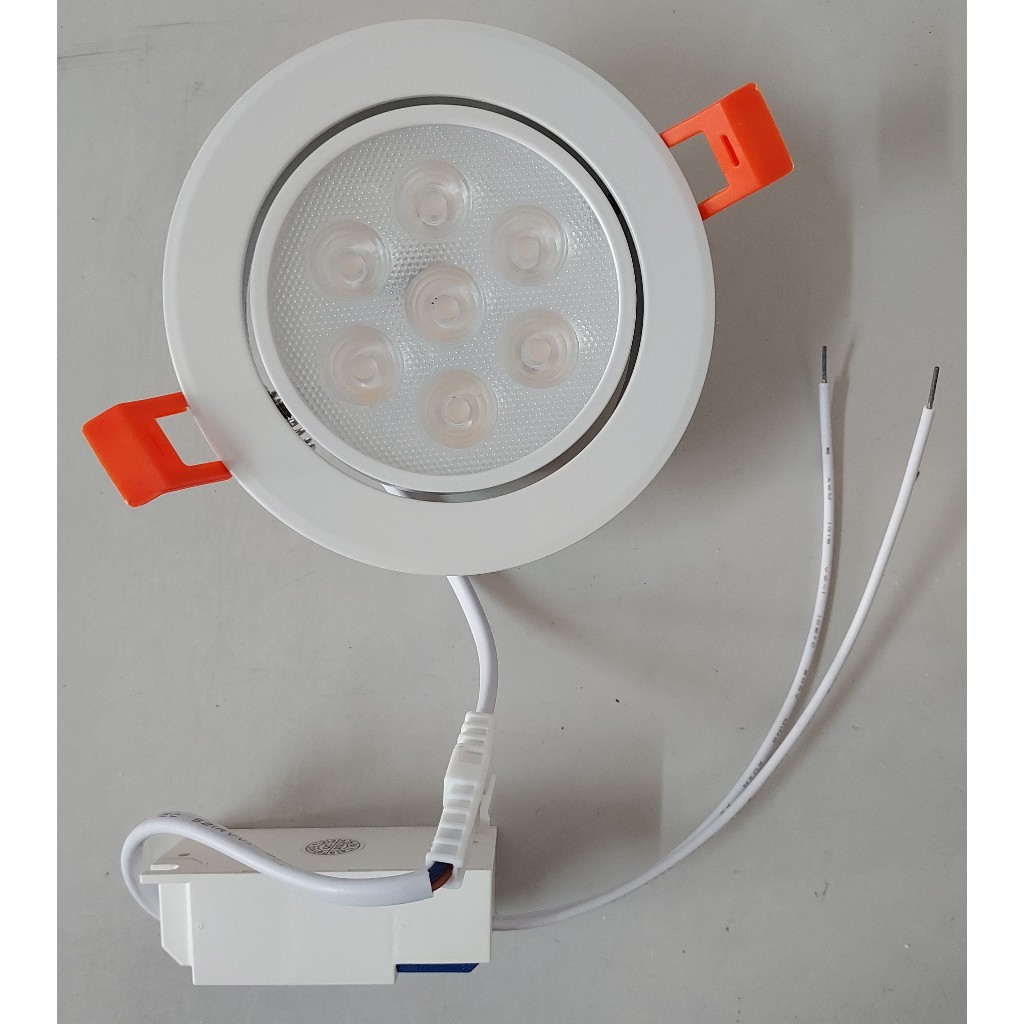明冠燈光--LED崁燈/開孔9.5CM/ 10W/ 可調角度/ 嵌燈/投射燈