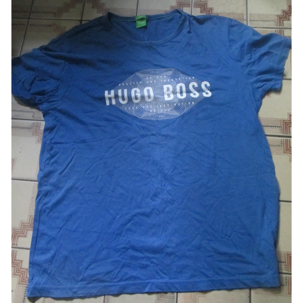 短袖T恤(85成新)~棉質,BOSS品牌, HUGO BOSS,型號 XL 胸寬衣57X長71公分