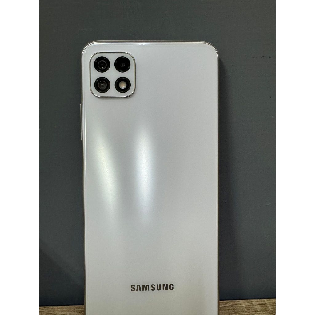 【SAMSUNG三星】Galaxy A22 5G 64GB 白色 二手手機 功能正常 原廠狀態 $2500