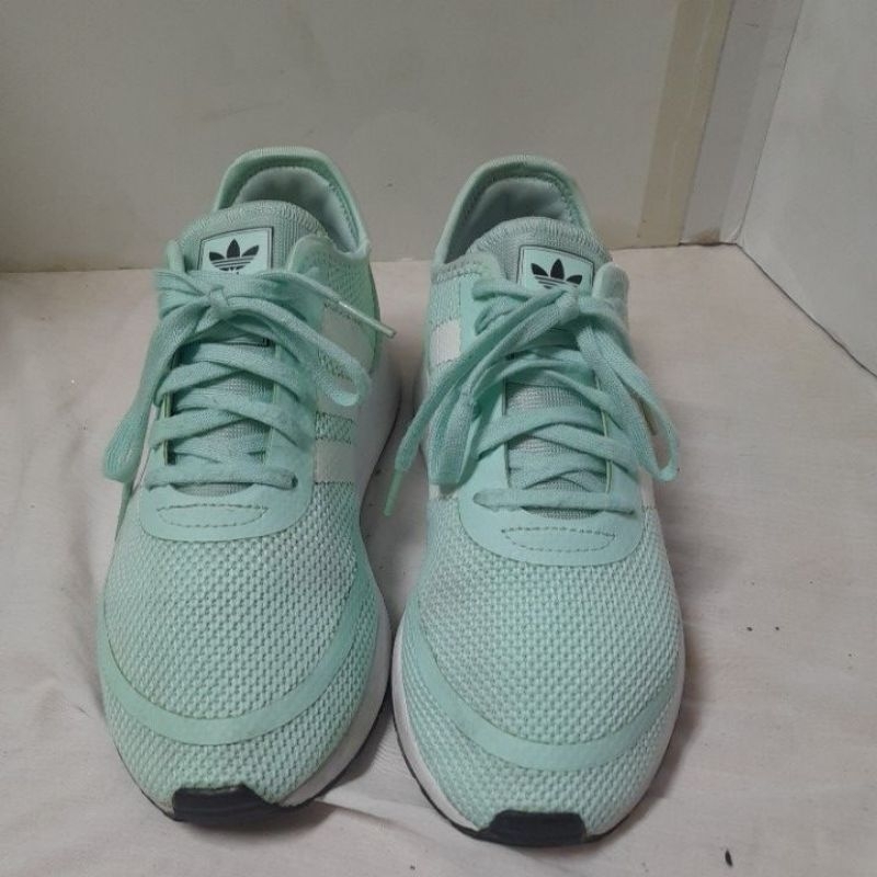 二手女adidas N5923慢跑鞋B41573