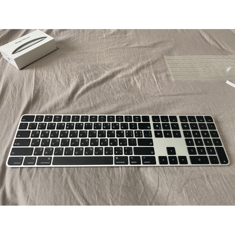 Apple Mac含Touch ID和數字鍵盤的巧控鍵盤 二手