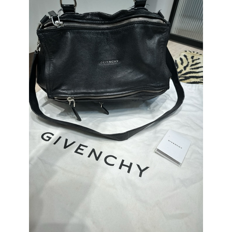 二手精品 可刷卡分期 Givenchy 紀梵希 Pandora 潘朵拉盒子