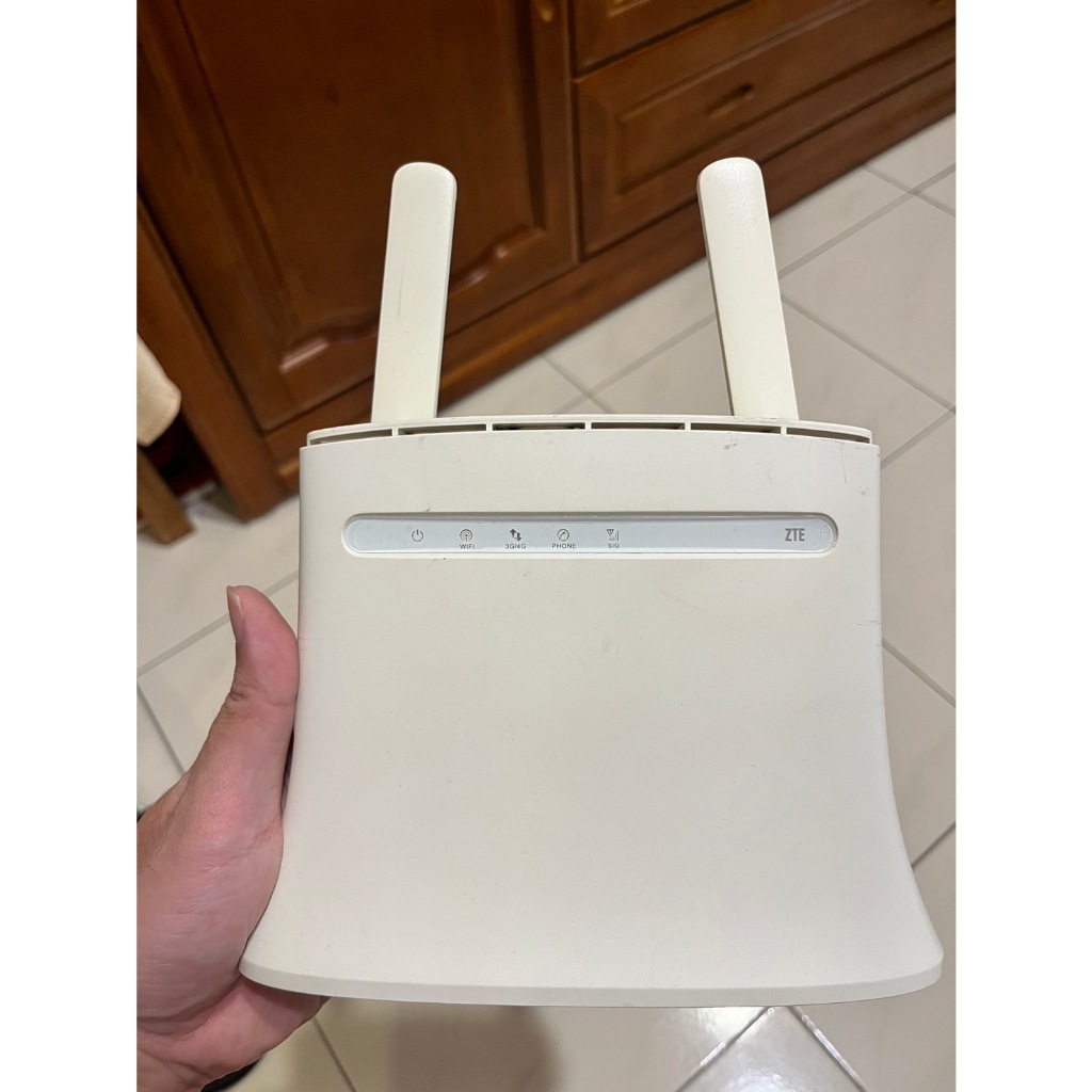 [二手] ZTE MF283+ 4G LTE Wireless Router 分享器