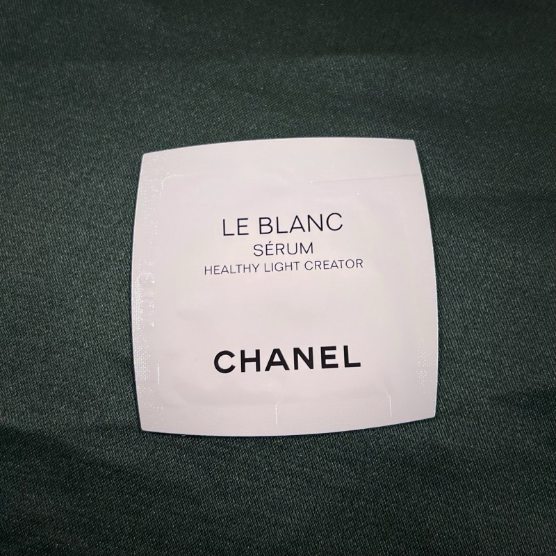🇫🇷香奈兒Chanel-香奈兒珍珠光感淨白水精華1ml試用包