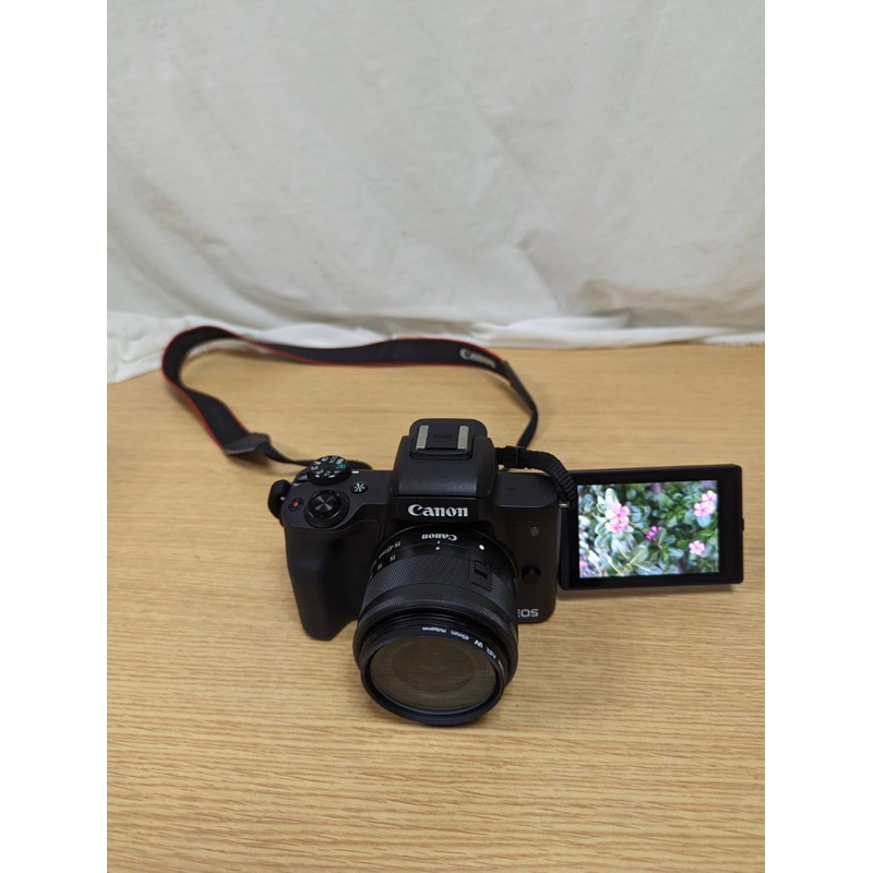 Canon Eos M50 15-45mm鏡頭 + 55-200mm鏡頭