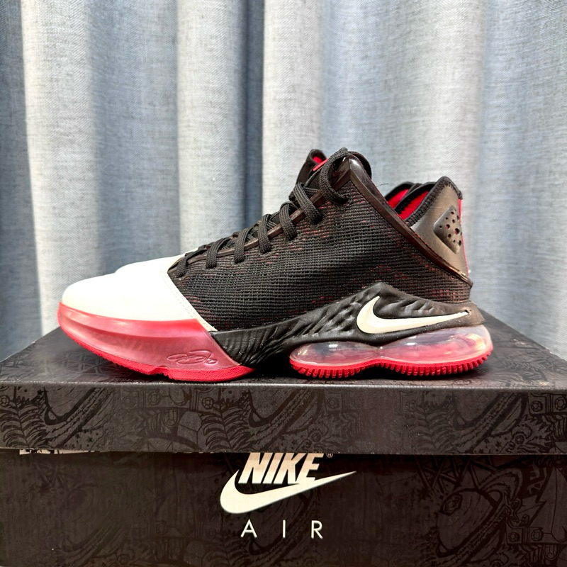 自售近全新 Nike Lebron XIX LOW EP LBJ 19 Us 9.5