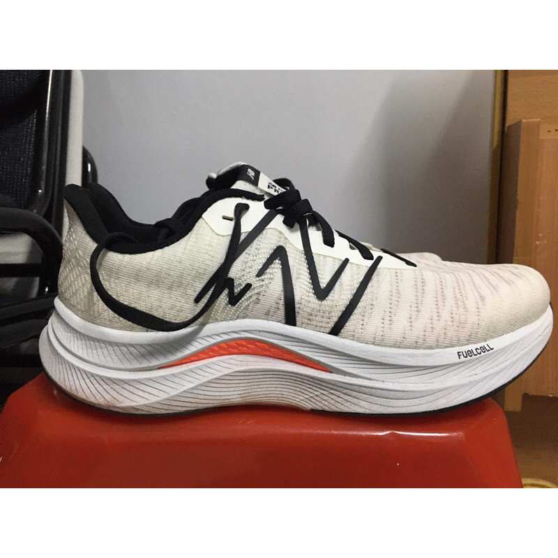 New balance propel v4 (26cm) 2E 男鞋