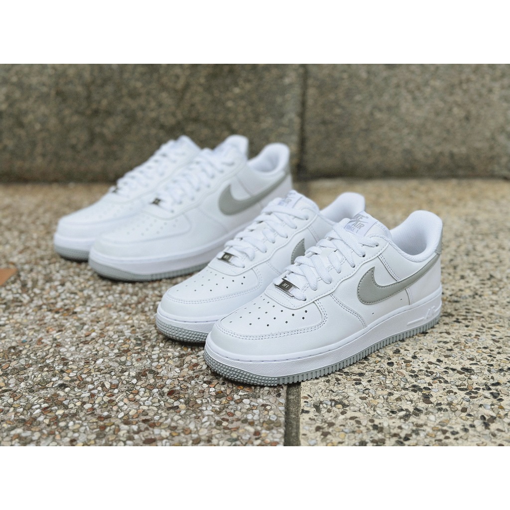 NIKE AIR FORCE 1 淺煙 灰底 空軍一號 休閒鞋 灰白 男 休閒鞋 FJ4146-100【Insane-2
