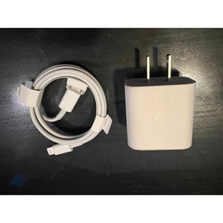 原廠拆出 Apple 18W 電源轉接器 A1720 USB-C 對 Lightning PD快充線