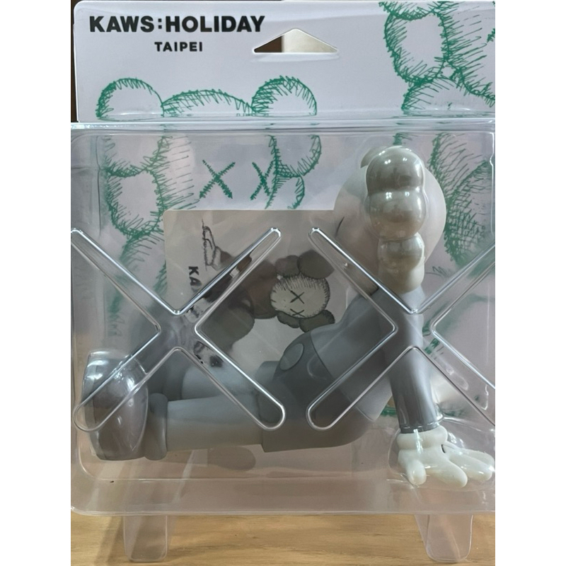 KAWS holiday Taipei 公仔（灰色）
