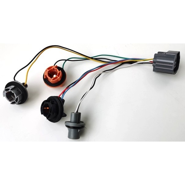 Focus MK3 MK3.5 MK4 尾燈 煞車燈 方向燈 燈座 線組