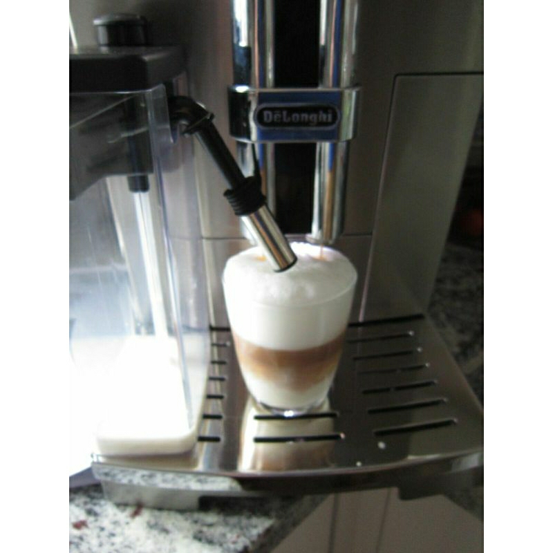 義大利 delonghi 高級的咖啡機 Ecam28.465mb, 220V(附送變壓器）有實體店面